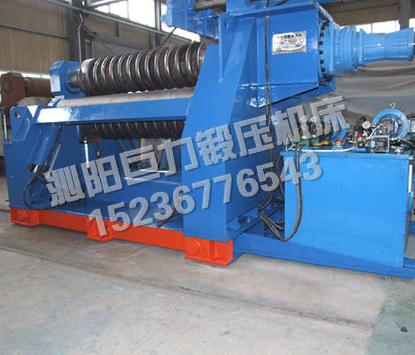 W12NC-10x2200- 4 Roller Corrugated Furnace Roller W12NC-10x2200- 4 Roller Corrugated Furnace Roller